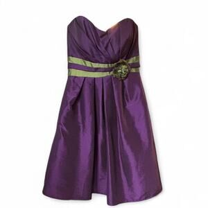 B2 Formal purple and green strapless homecoming gown